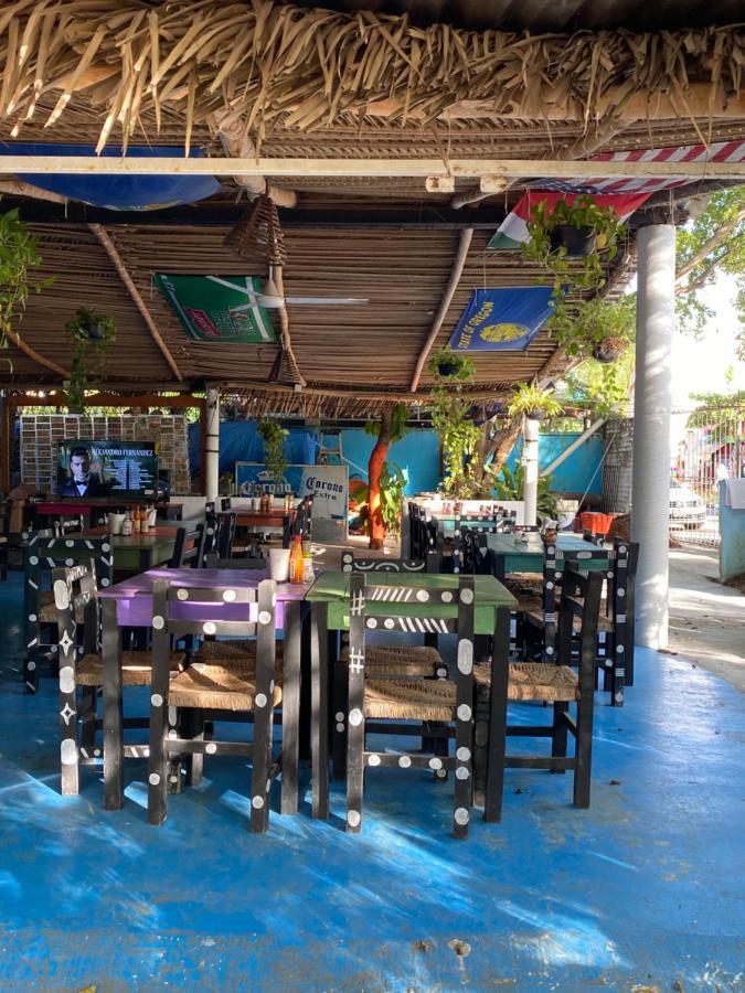 Delias Trailer Park Hotel Rincon de Guayabitos Exterior photo